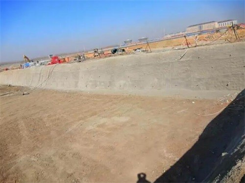 红岗高铁桩基础建设